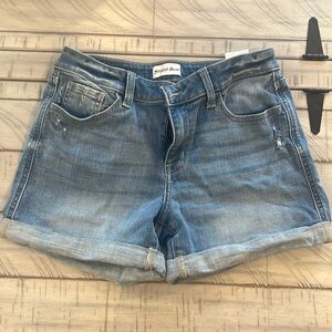 Studio blue jean shorts, 27